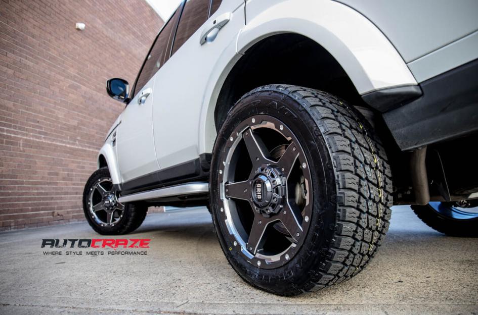 LAND-ROVER-DISCOVERY-GD04-GRAPHITE-WITH-MILLED-ACCENTS
